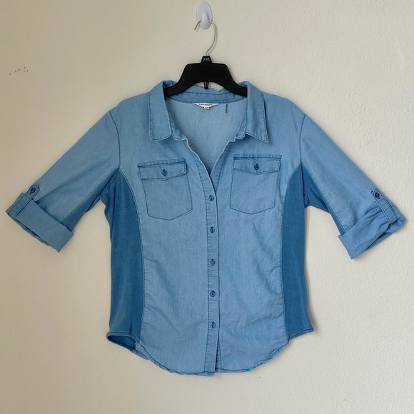 Cavalini Denim Shirt - Cotton Blend
Stretch Button Down - Size Large - Picture 10 of 10